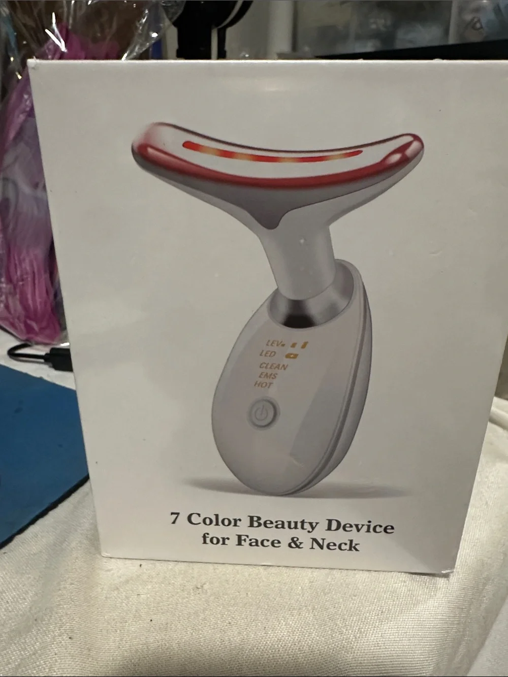 LED Facial Massager Device in White with Red Light NWT